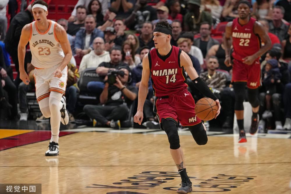 曼努埃尔 曼努埃尔